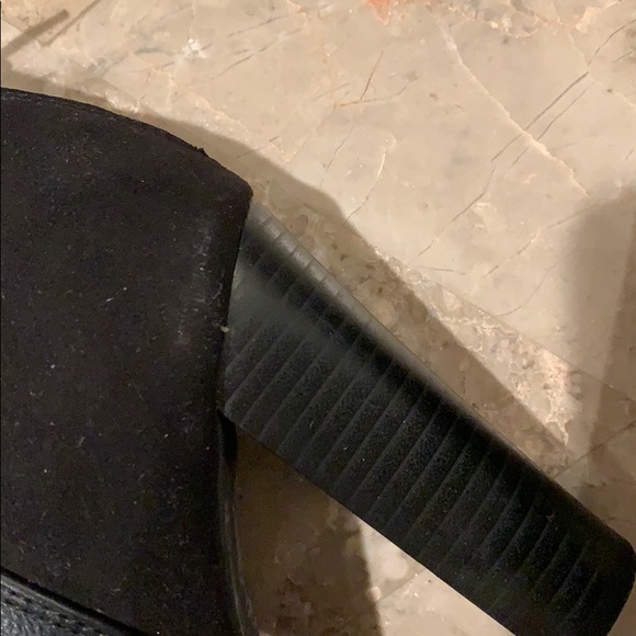 DONATED Ankle Booties Peep Toe Faux Leather - Picture 4 of 5